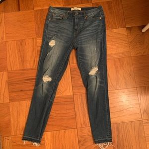 Gap Blue Best Girlfriend Jeans! Lightly distressed